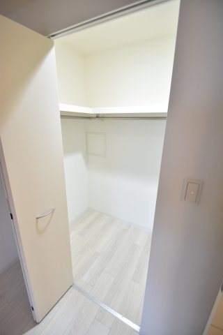 コンフォール京橋の収納