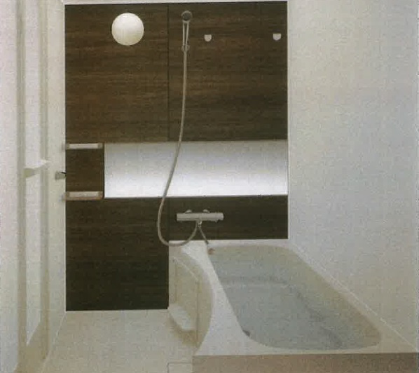 姫路市宮上町１丁目のハイツの浴室