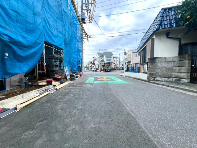 中野区江古田１丁目　新築一戸建　都営大江戸線　新江古田の前面道路含む現地写真