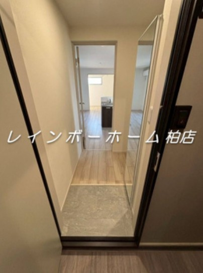 特典：仲介手数料が無料です!!の玄関|同施工。参考写真。