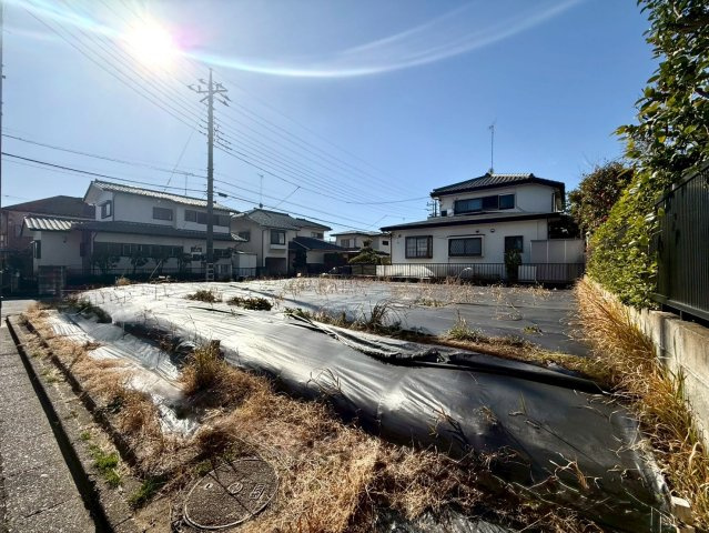 町田市成瀬台　建築条件なし売地の外観|成瀬台三丁目の落ち着いた街並みが魅力の、第一種低層住居専用地域に立地。