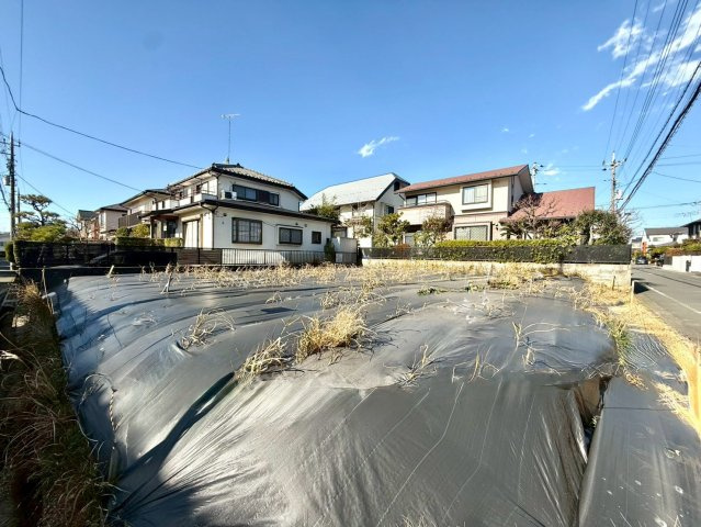 町田市成瀬台　建築条件なし売地の外観|第一種低層住居専用地域ならではの、静かで品のある住環境です。