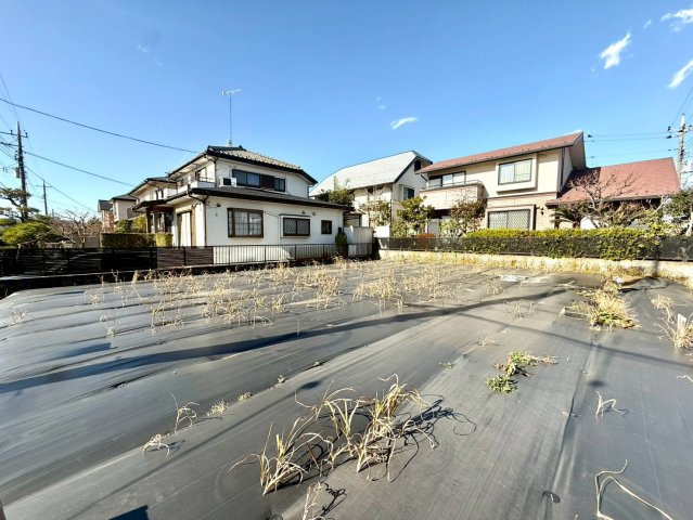 町田市成瀬台　建築条件なし売地の外観|第一種低層住居専用地域に位置し、将来も安心の住環境が保たれます。