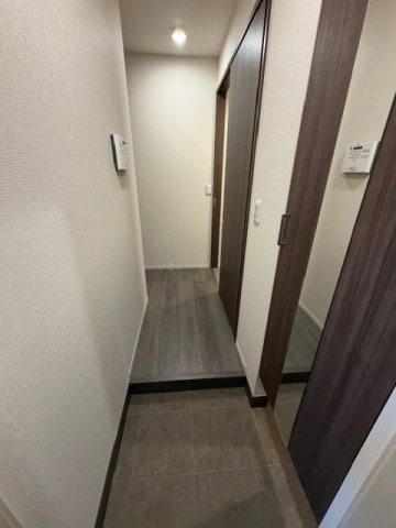 ディアライズ久米中央の玄関