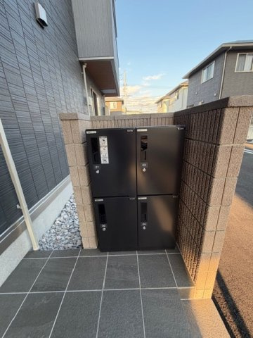 ディアライズ久米中央の玄関