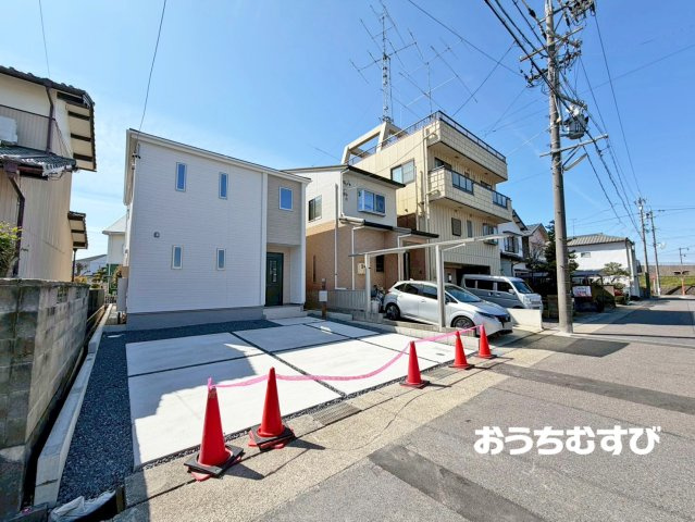 北区喜惣治2丁目(全1棟)の前面道路含む現地写真