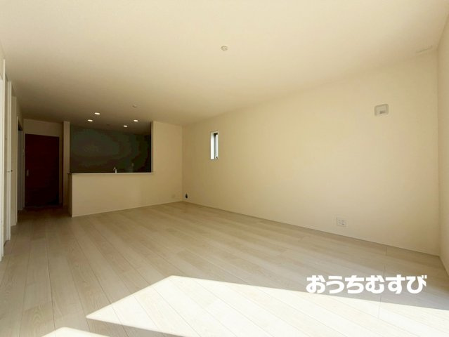 北区喜惣治2丁目(全1棟)の居間・リビング