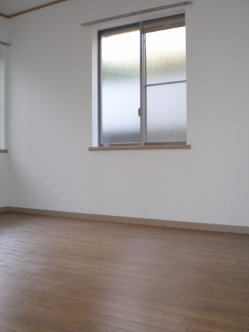 メゾン五香の洋室