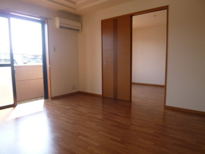 【居間・リビング】 | クレアハイム | リビング