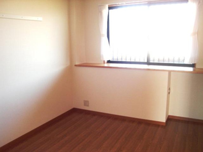 【寝室】 | クレアハイム | 寝室