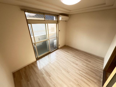 【内装】 | プリマベーラ | 室内