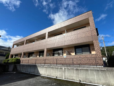 【外観】 | イースト・ヒルズ | 外観写真（昼）