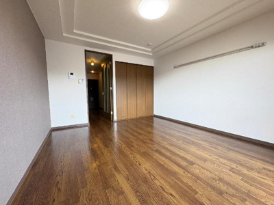 【内装】 | イースト・ヒルズ | 洋室