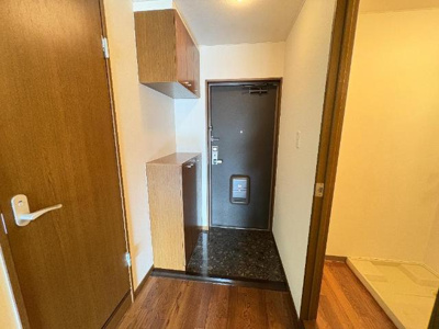 【玄関】 | イースト・ヒルズ | 玄関