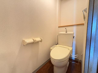 【トイレ】 | イースト・ヒルズ | シャワー付トイレ