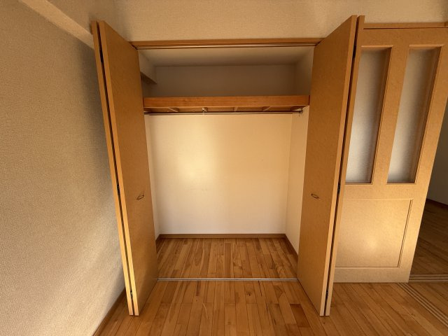 レジェンドの収納