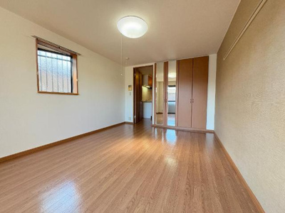 【内装】 | エトワール | 洋室