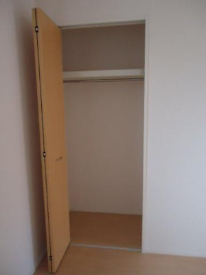 【収納】 | トゥルーハート・ナカツ | 洋室収納