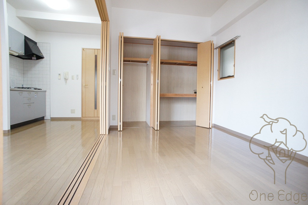 CHEZ CLARAの収納