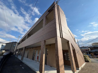 【外観】 | 小野ロイヤルハイツ | 外観写真（昼）