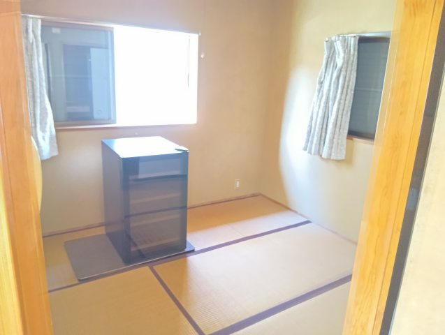 売中古戸建　三島市東大場２丁目の和室|和室ならではの落ち着きがあり、くつろぎの空間としてもおすすめです。