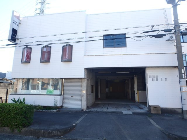 泉佐野市中庄　貸店舗　[物件番号：879033] の外観