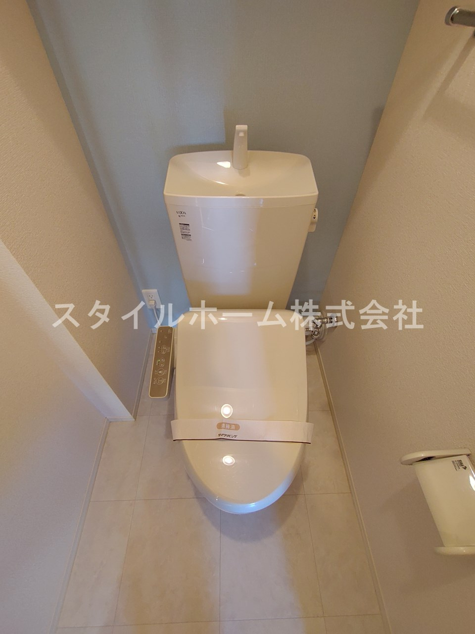 オレンジガーデンＡのトイレ|同建物内別部屋の写真です。