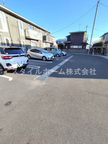 オレンジガーデンＡの駐車場