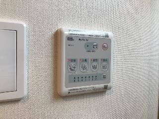 【設備】 | 瀬音のいおり（日高市武蔵高萩アパート新築工事） | 浴室乾燥機(イメージ)