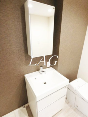 【洗面所】 | M-1 Tokyo 西糀谷3 | 独立洗面台です。