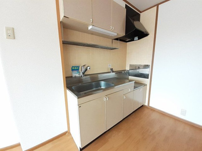 【キッチン】 | サンライトカーサⅠ | キッチンでお料理をお楽しみください