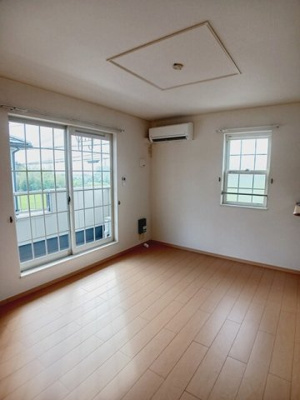 【居間・リビング】 | ルミエール魚住 | おしゃれなリビングです