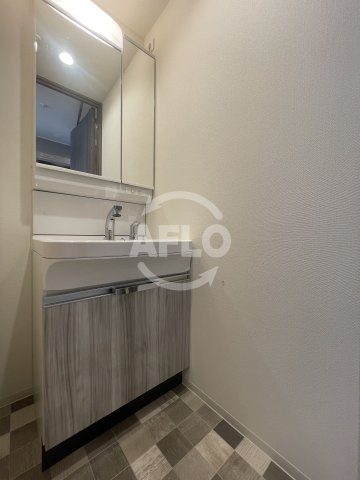 プレサンス塚本アクミリオンの独立洗面台|プレサンス塚本アクミリオン　洗面台