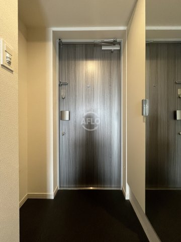 プレサンス東三国駅前グランクラスの玄関|プレサンス東三国駅前グランクラス　玄関