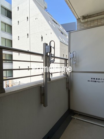 ププレ日本橋のバルコニー