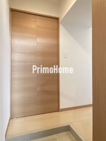 ププレ日本橋の玄関