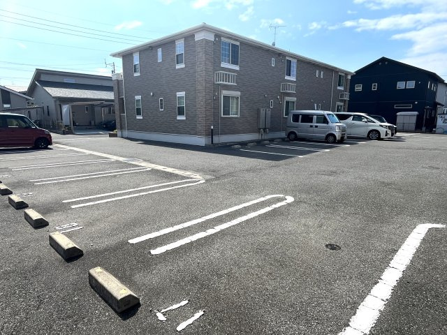 ピュアハイツ・翠Ａの駐車場