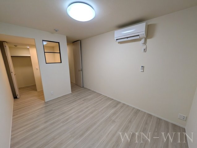 アーブル 西岩田の寝室