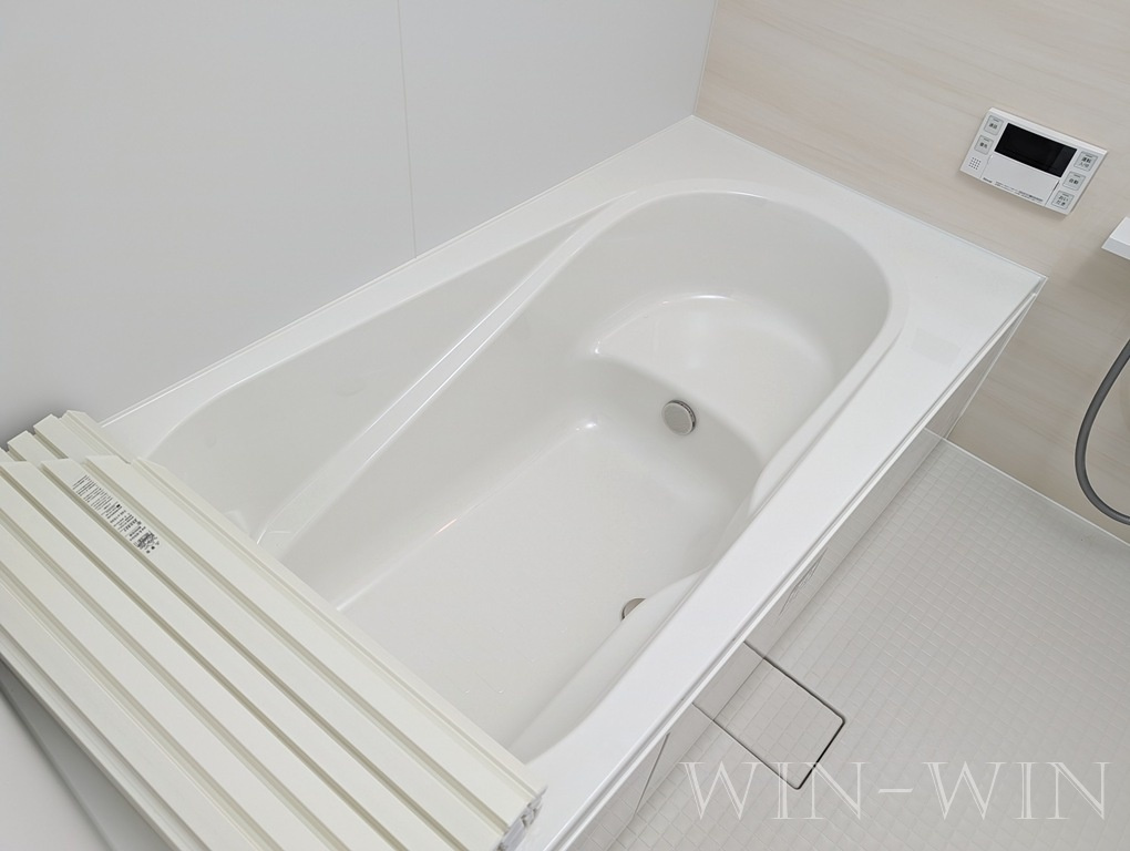 アーブル 西岩田の浴室