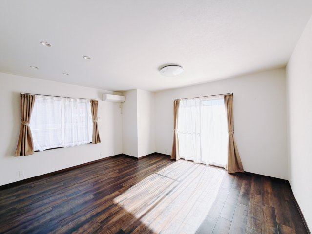 【中古戸建】みどり市笠懸町久宮の居間・リビング|■リビング