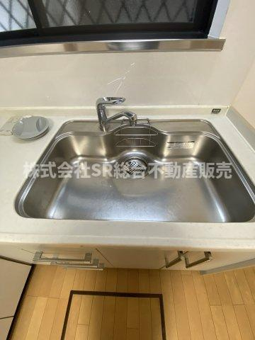 金岡2丁目中古戸建のキッチン|シンクは使いやすい広さです☆