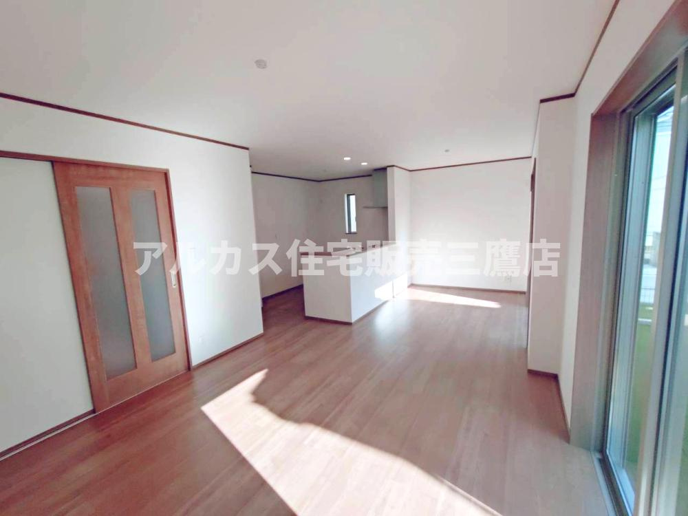 府中市浅間町４丁目 中央線 武蔵小金井駅 新築戸建の居間・リビング