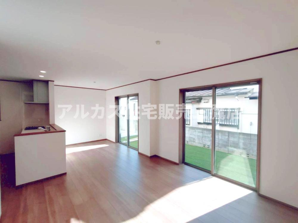 府中市浅間町４丁目 中央線 武蔵小金井駅 新築戸建の居間・リビング