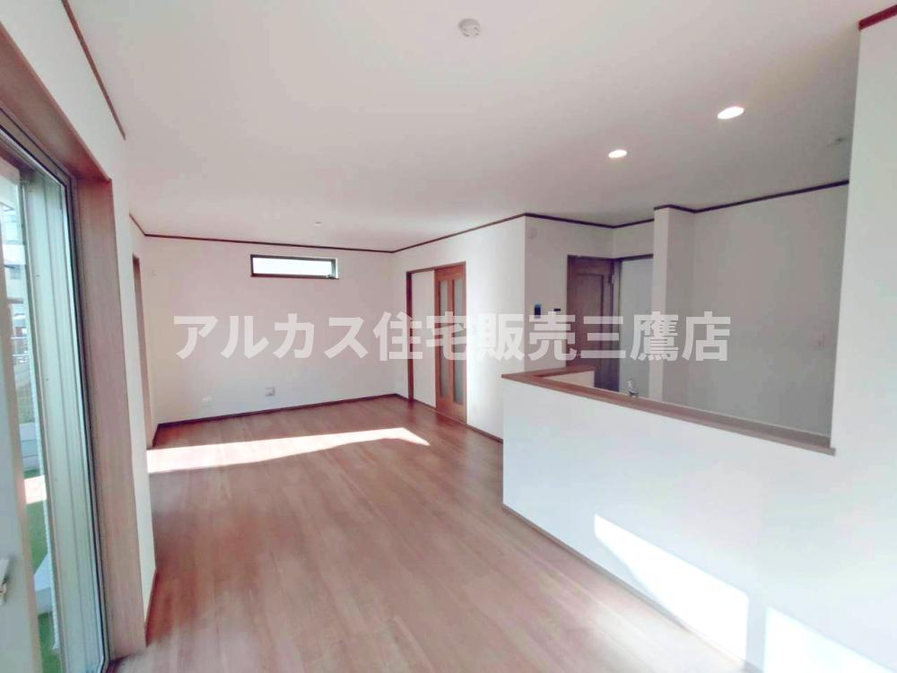 府中市浅間町４丁目 中央線 武蔵小金井駅 新築戸建の居間・リビング