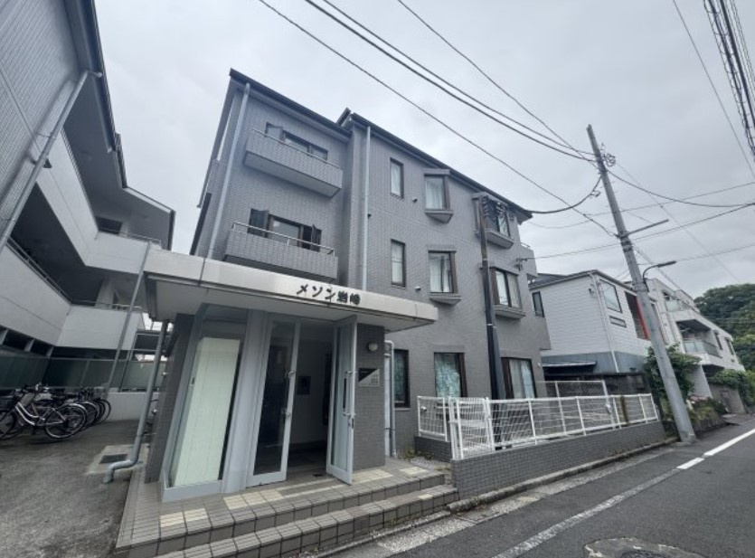 メゾン岩崎の外観