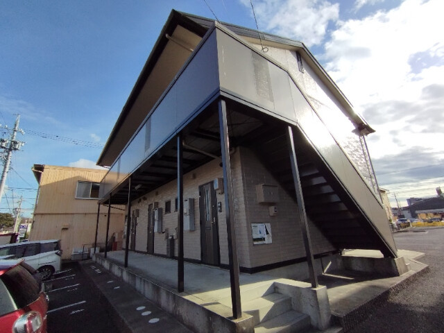 ルーチェ錦　Ａ棟の駐車場