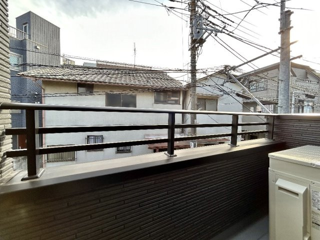 板橋区仲町　東武東上線　中板橋のバルコニー|リビング南側に位置するバルコニーでございます。