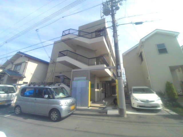 パークヒルズオアシスの外観