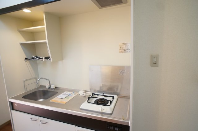 【キッチン】 | メゾン・エビス | キッチンです