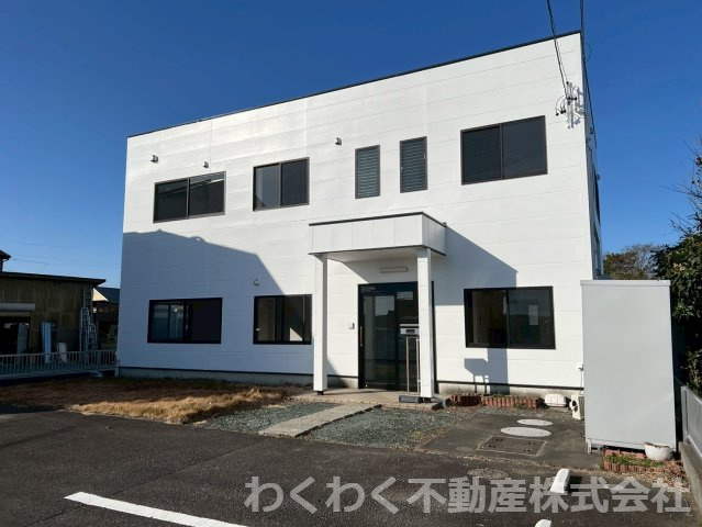 売事務所の外観